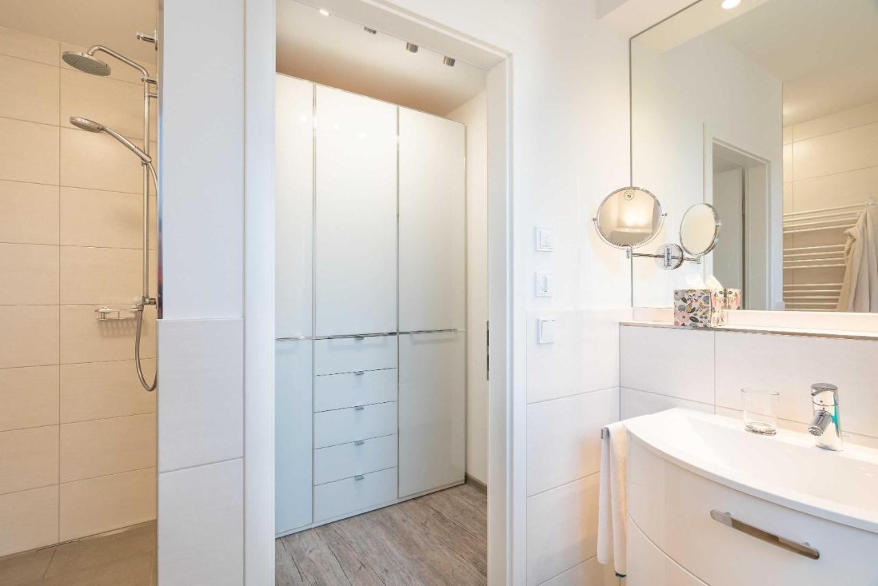 Appartement "Froschkoenig" - Oase Am Haff Garz  ภายนอก รูปภาพ