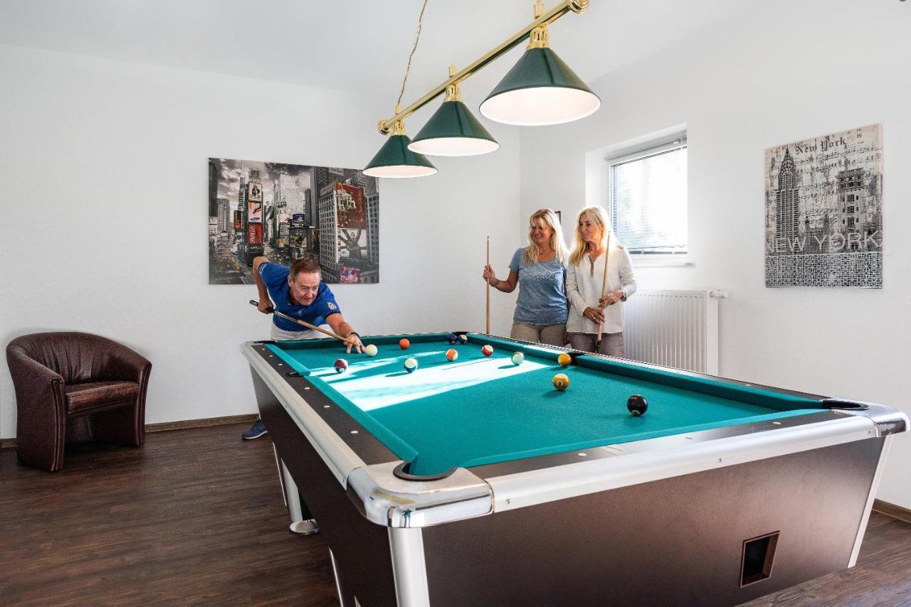 Appartement "Froschkoenig" - Oase Am Haff Garz  ภายนอก รูปภาพ